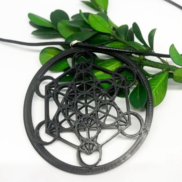 Handmade New 3D Printed Black Metatron Cube Sterling Silver Leather Necklace - Picture 11 of 15